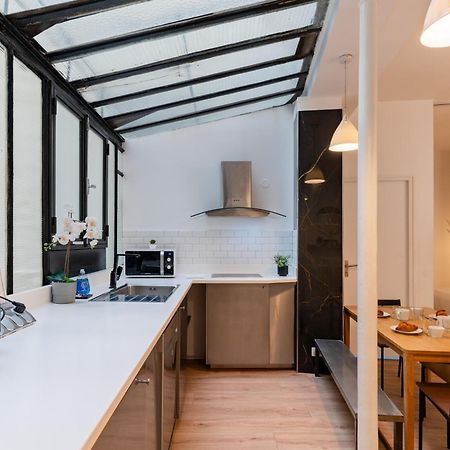 St Germain Sartre ChicSuites Paris Extérieur photo