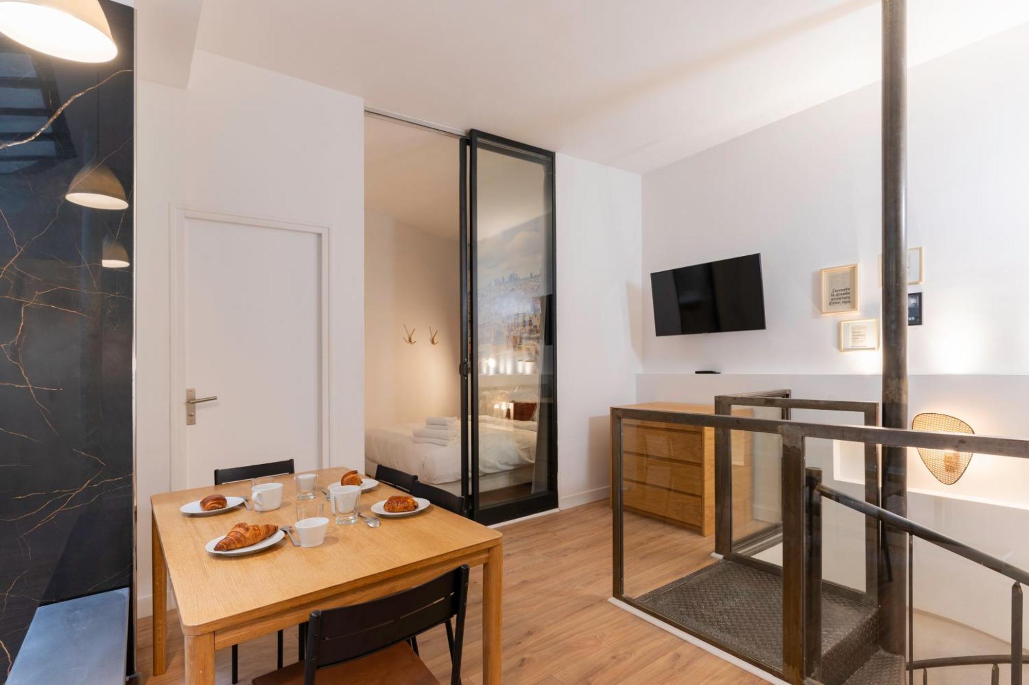 St Germain Sartre ChicSuites Paris Extérieur photo