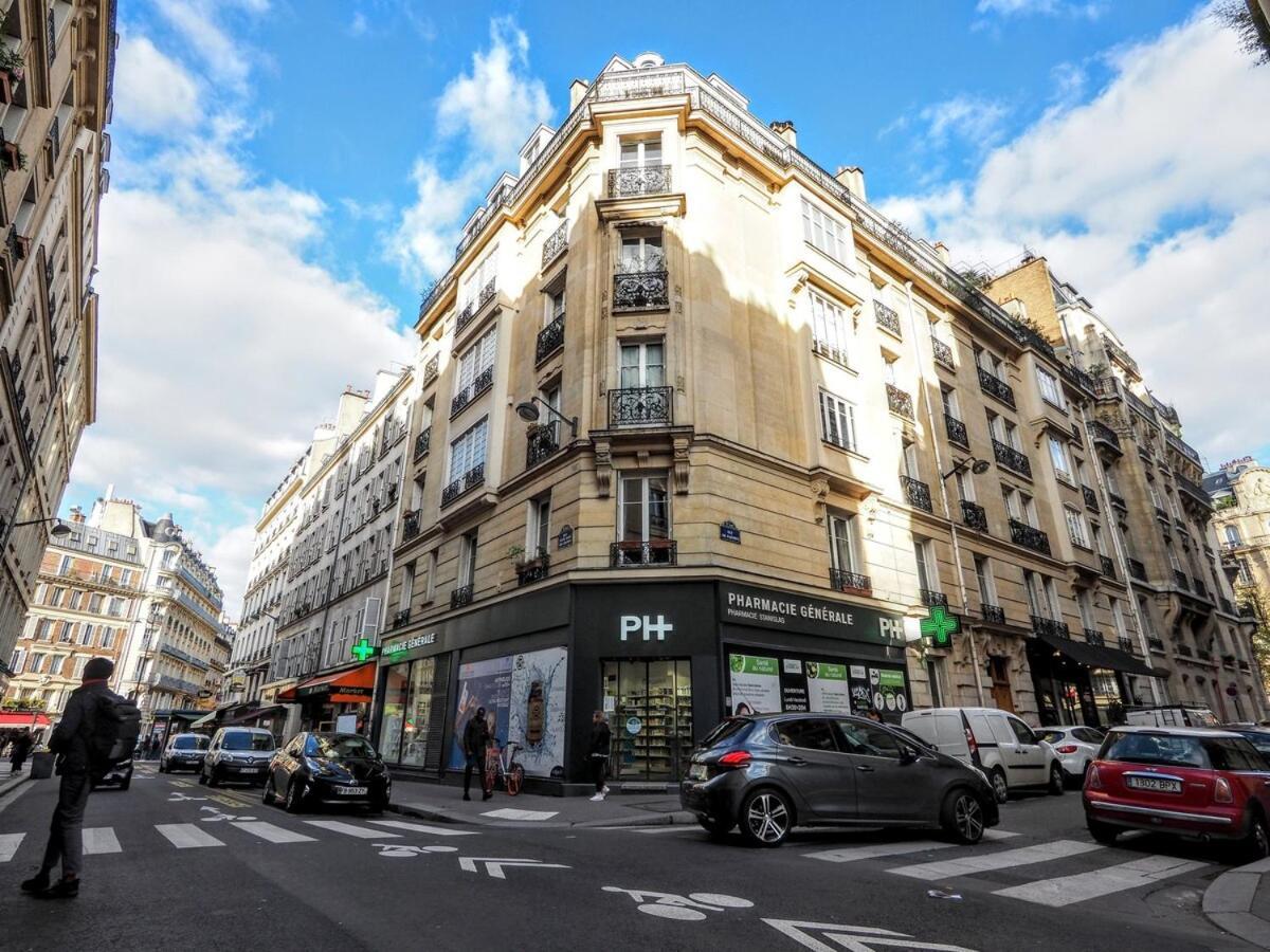 St Germain Sartre ChicSuites Paris Extérieur photo