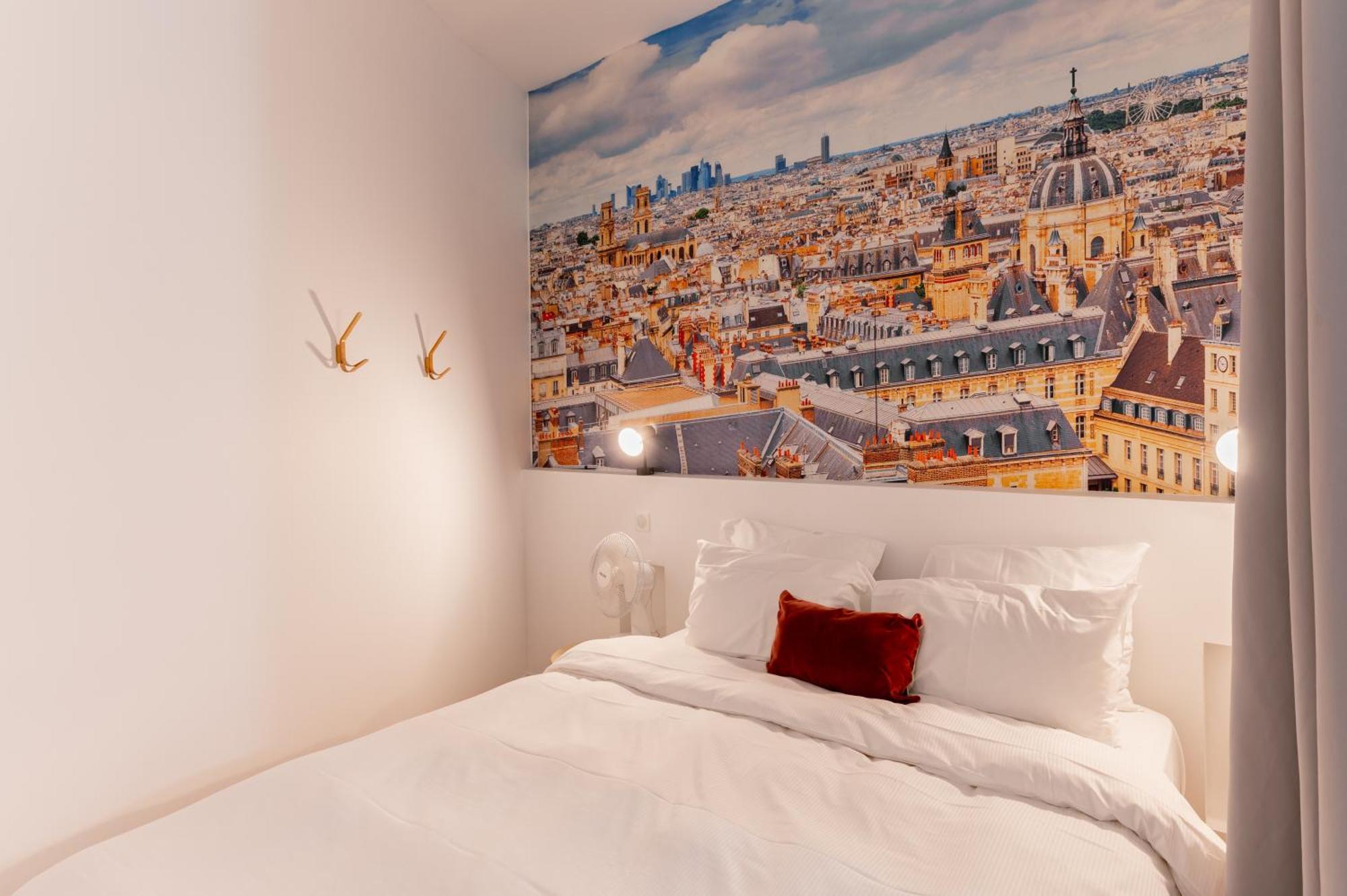 St Germain Sartre ChicSuites Paris Extérieur photo